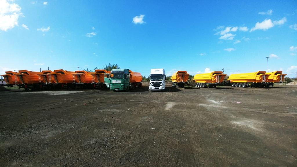 Leasing de EMIRSAN 4 AXLE HEAVY DUTY TIPPER EMIRSAN 4 AXLE HEAVY DUTY TIPPER: foto 7 Leasing de EMIRSAN 4 AXLE HEAVY DUTY TIPPER EMIRSAN 4 AXLE HEAVY DUTY TIPPER: foto 7