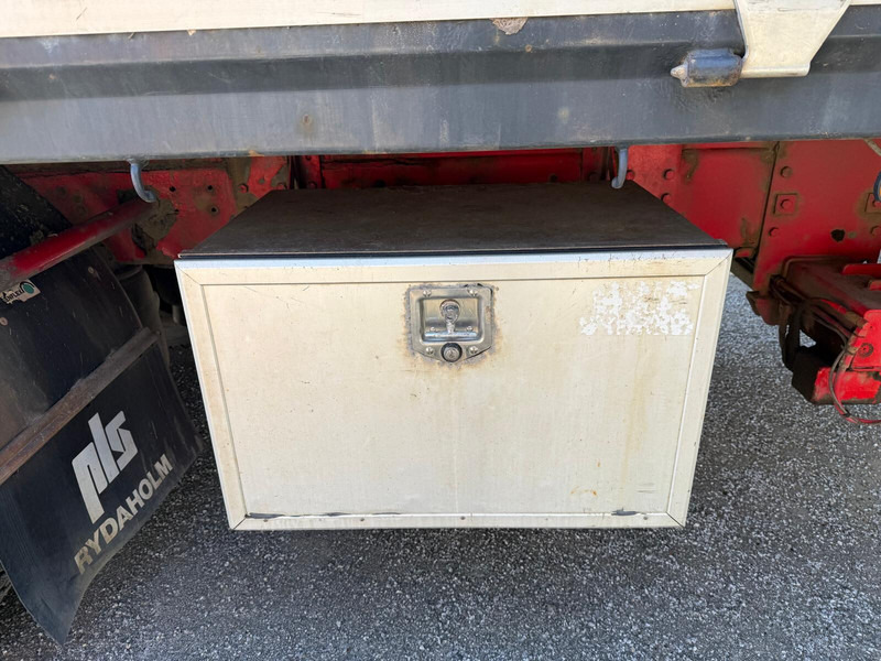 Camión caja abierta, Camión grúa Scania P94D: foto 14