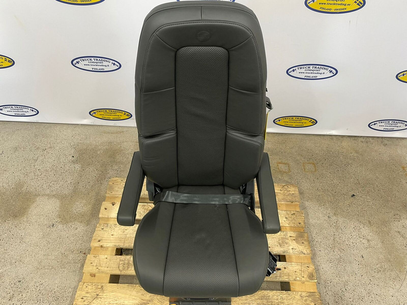 Volvo FH5 - Asiento: foto 3 Volvo FH5 - Asiento: foto 3