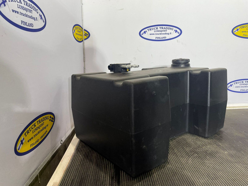 Volvo - Depósito de combustible: foto 3 Volvo - Depósito de combustible: foto 3