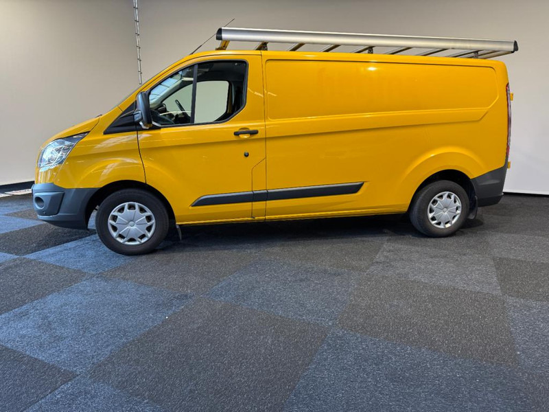Ford Transit Custom L2H1 Euro 6 Airco Trekhaak Imperiaal - Furgoneta pequeña: foto 4 Ford Transit Custom L2H1 Euro 6 Airco Trekhaak Imperiaal - Furgoneta pequeña: foto 4