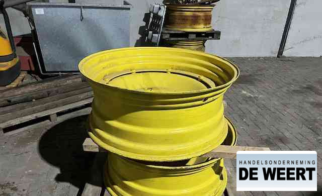 Diversen velgen 38" , voor john deere , case - Neumáticos y llantas para Maquinaria agrícola: foto 3 Diversen velgen 38" , voor john deere , case - Neumáticos y llantas para Maquinaria agrícola: foto 3