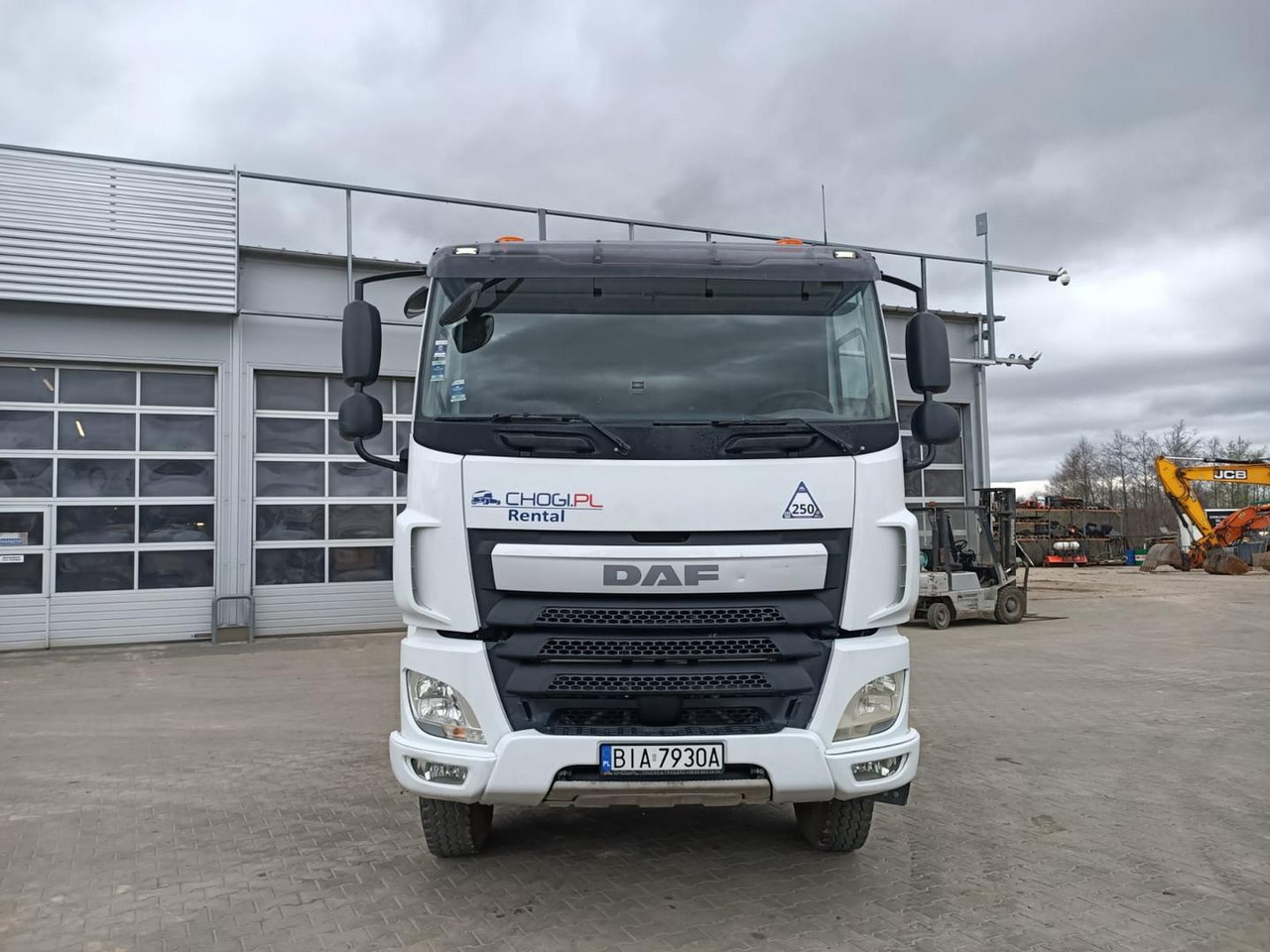 DAF CF510 - Camión volquete: foto 2 DAF CF510 - Camión volquete: foto 2
