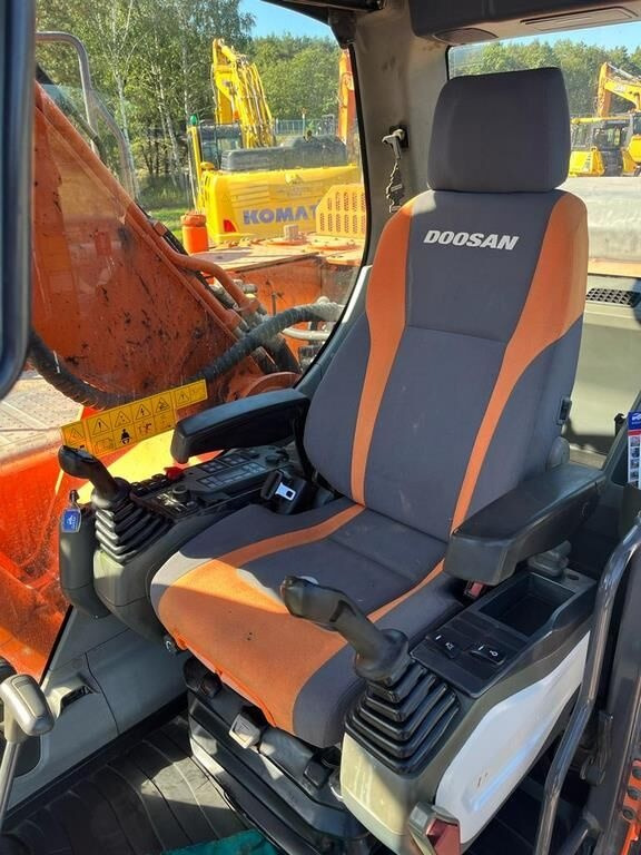 Excavadora de cadenas Doosan DX255LC-3: foto 8