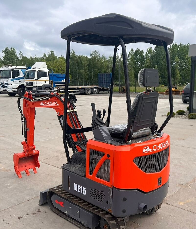 Plus Power HE15 - Miniexcavadora: foto 2 Plus Power HE15 - Miniexcavadora: foto 2