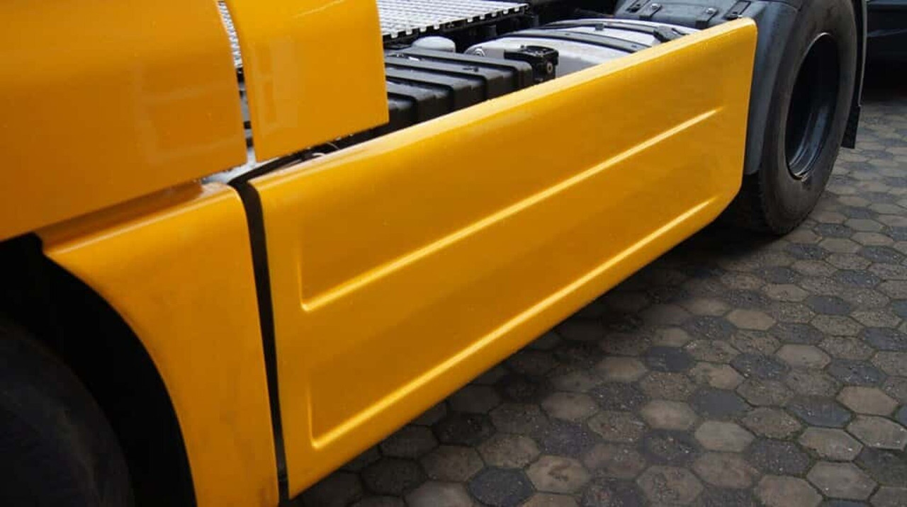 000060 Man tga tgx euro 5 zijskirt chassisskirts SET - Bastidor/ Chasis para Camión: foto 2 000060 Man tga tgx euro 5 zijskirt chassisskirts SET - Bastidor/ Chasis para Camión: foto 2