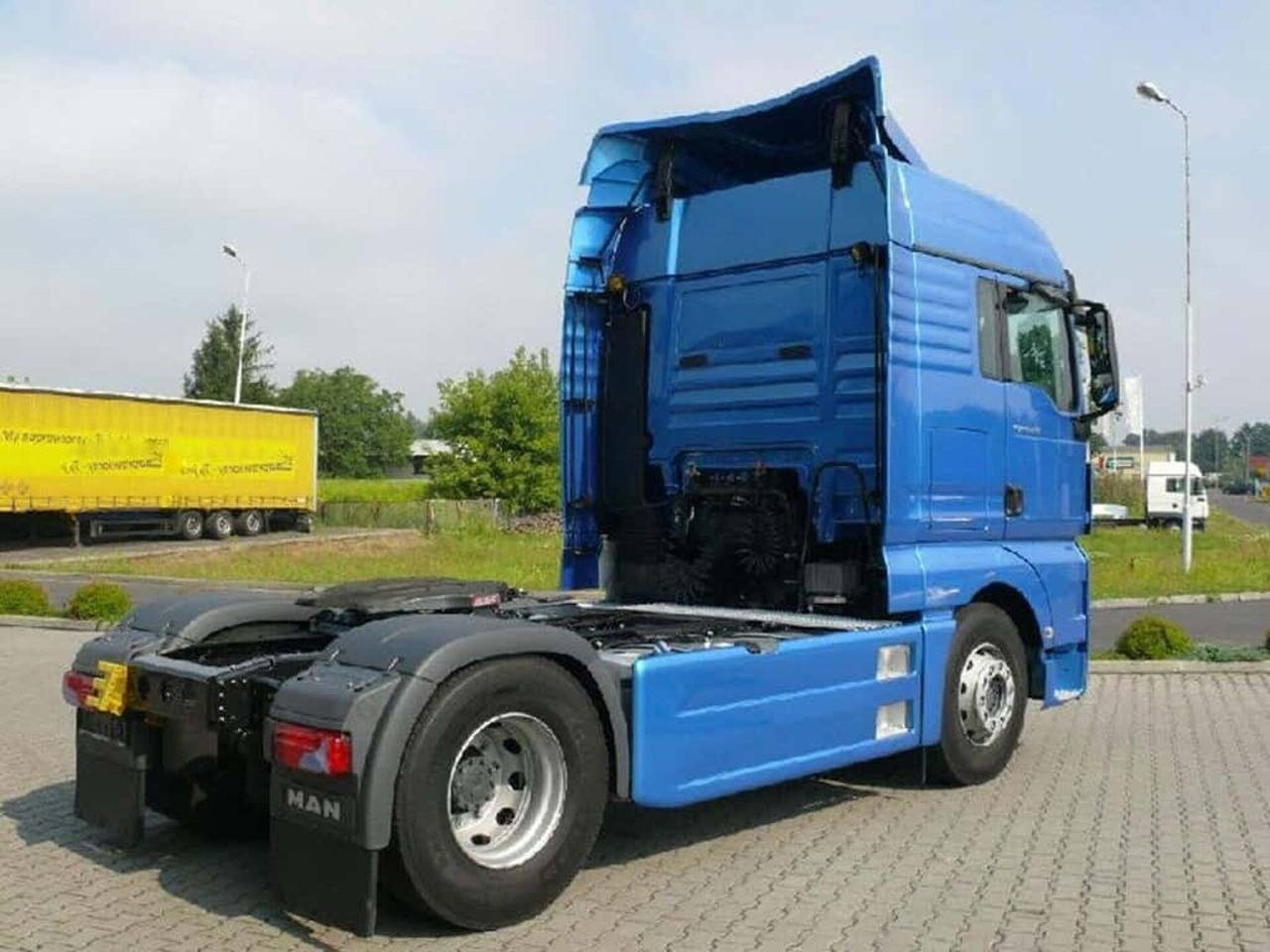 000060 Man tga tgx euro 5 zijskirt chassisskirts SET - Bastidor/ Chasis para Camión: foto 3 000060 Man tga tgx euro 5 zijskirt chassisskirts SET - Bastidor/ Chasis para Camión: foto 3