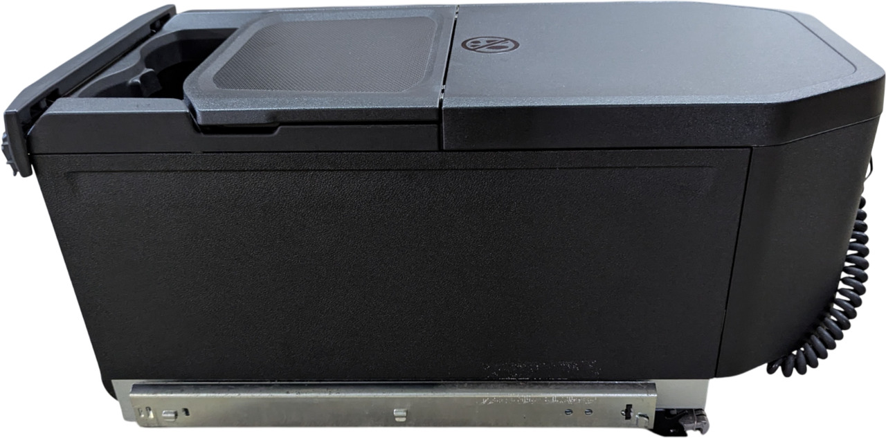 DAF CF, XD, XF, XG KOELKAST 35L VAN DEMO MODEL 2318729 - Cabina e interior para Camión: foto 3 DAF CF, XD, XF, XG KOELKAST 35L VAN DEMO MODEL 2318729 - Cabina e interior para Camión: foto 3