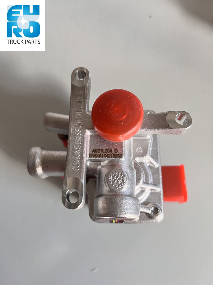 DAF Doseerklep AdBlue® CUMMINS 2115847C - Procesamiento de combustible para Camión: foto 2 DAF Doseerklep AdBlue® CUMMINS 2115847C - Procesamiento de combustible para Camión: foto 2