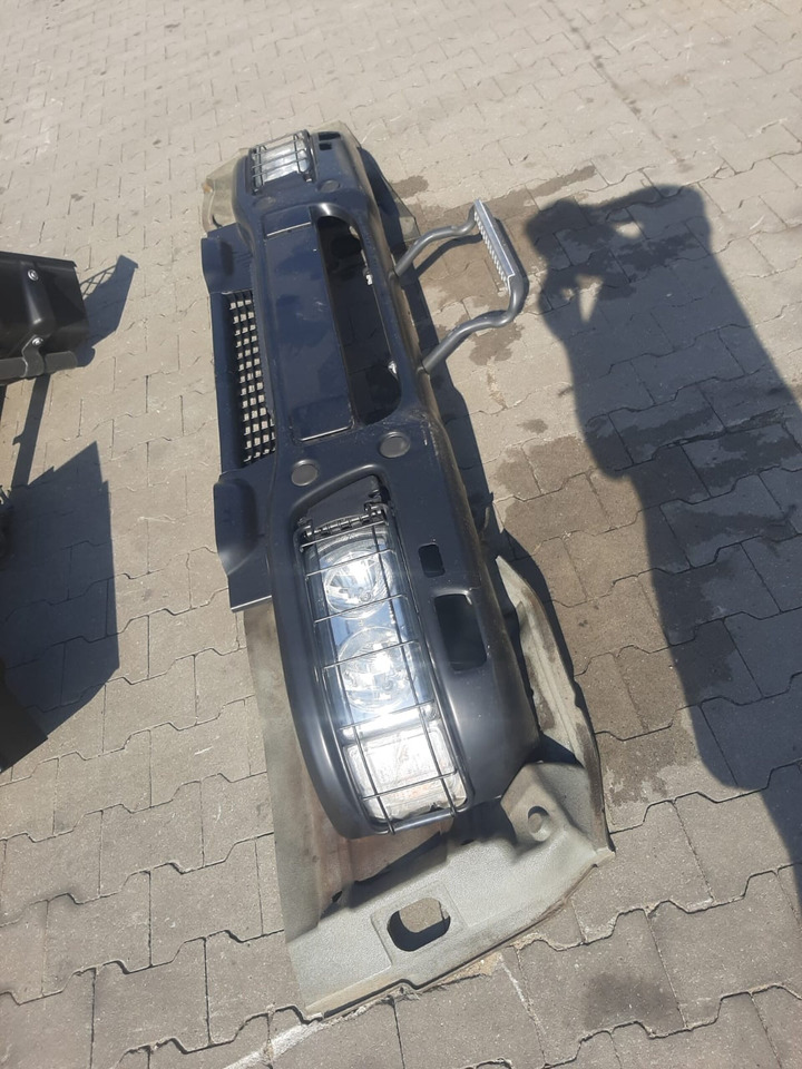 IVECO EUROCARGO 150-280 EURO 5-6 CABINE 4X4 NIEUW HANDMATIG 000135 - Cabina para Camión: foto 5 IVECO EUROCARGO 150-280 EURO 5-6 CABINE 4X4 NIEUW HANDMATIG 000135 - Cabina para Camión: foto 5