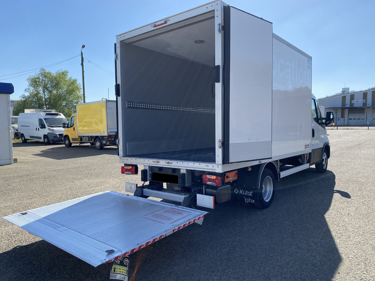 IVECO Daily frigorifique Hayon - Furgoneta frigorifica: foto 4 IVECO Daily frigorifique Hayon - Furgoneta frigorifica: foto 4