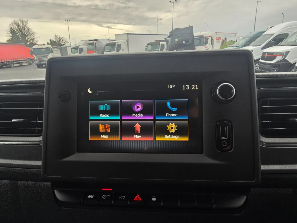 New Renault Master L4H2 RWD - Furgón: foto 5 New Renault Master L4H2 RWD - Furgón: foto 5