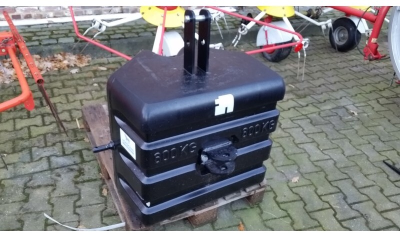 Ballastgewicht / frontgewicht FP PAC 600 kg Frans Pateer gewichtenblok - Contrapeso para Maquinaria agrícola: foto 5 Ballastgewicht / frontgewicht FP PAC 600 kg Frans Pateer gewichtenblok - Contrapeso para Maquinaria agrícola: foto 5