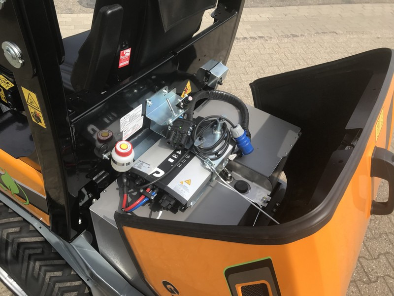 Giant G2200E - Cargadora articulada: foto 5 Giant G2200E - Cargadora articulada: foto 5