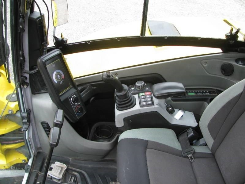 Miniexcavadora Wacker Neuson EZ 80 POWERTILLT + grajfer: foto 23 Miniexcavadora Wacker Neuson EZ 80 POWERTILLT + grajfer: foto 23