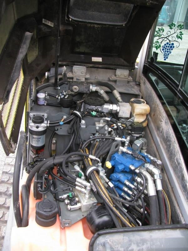 Miniexcavadora Wacker Neuson EZ 80 POWERTILLT + grajfer: foto 16 Miniexcavadora Wacker Neuson EZ 80 POWERTILLT + grajfer: foto 16