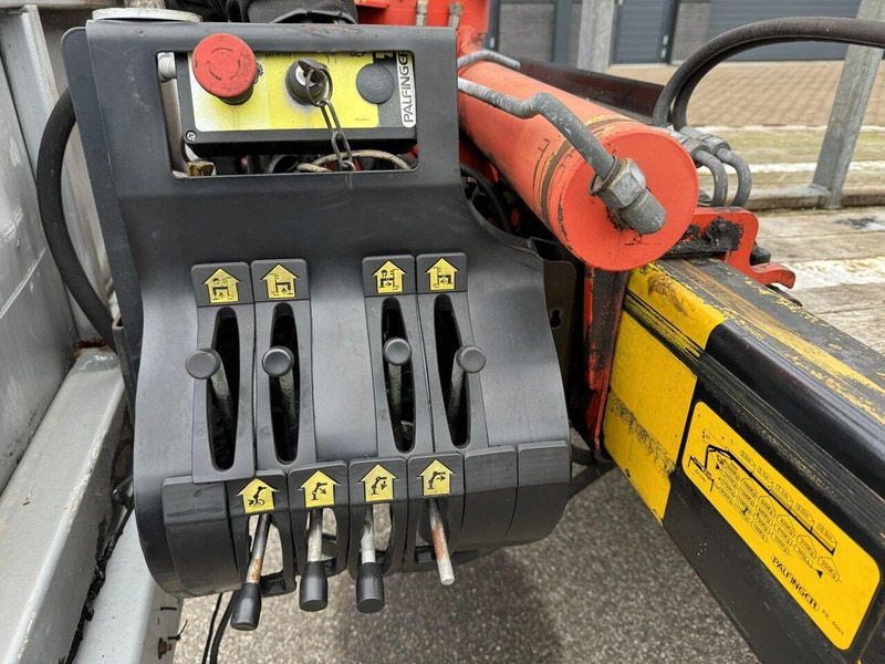 Cabeza tractora Iveco 35C180 - Tractor+Semi-trailer+crane: foto 13 Cabeza tractora Iveco 35C180 - Tractor+Semi-trailer+crane: foto 13