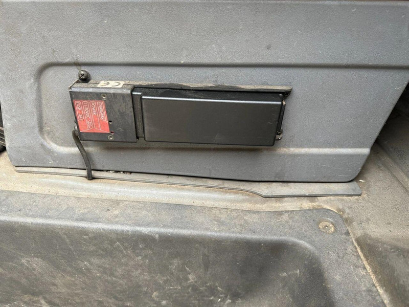 Cabeza tractora Iveco 35C180 - Tractor+Semi-trailer+crane: foto 20 Cabeza tractora Iveco 35C180 - Tractor+Semi-trailer+crane: foto 20