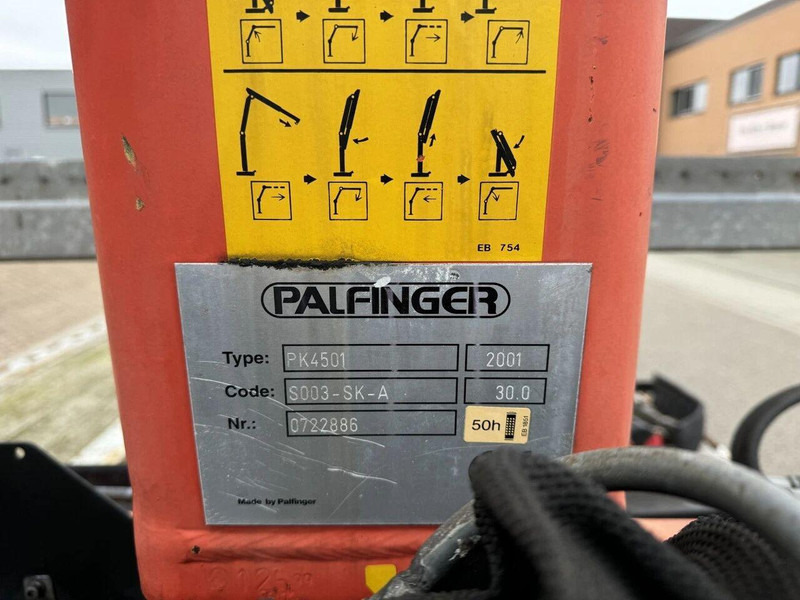 Cabeza tractora Iveco 35C180 - Tractor+Semi-trailer+crane: foto 11 Cabeza tractora Iveco 35C180 - Tractor+Semi-trailer+crane: foto 11