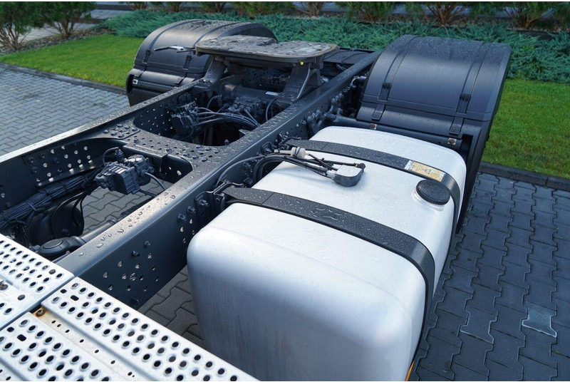 Cabeza tractora Mercedes-Benz ACTROS 1843 / PEŁNY ADR / ALUFELGI / EURO 6 / PO KONTRAKCIE SERW: foto 12