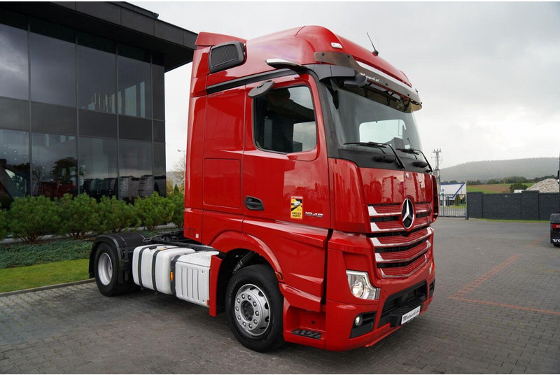 Mercedes-Benz ACTROS 1845 - Cabeza tractora: foto 2 Mercedes-Benz ACTROS 1845 - Cabeza tractora: foto 2