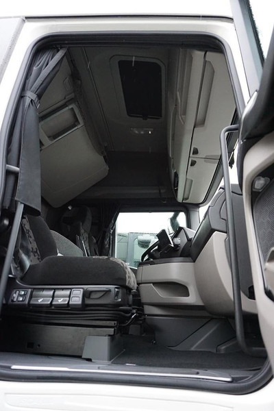 Cabeza tractora Scania S 500 / EURO 6 / ACC / RETARDER / PEŁNA OPCJA / JAK NOWA: foto 8 Cabeza tractora Scania S 500 / EURO 6 / ACC / RETARDER / PEŁNA OPCJA / JAK NOWA: foto 8