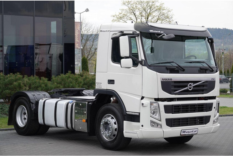 Volvo FM 380 / PEŁNY ADR / MAŁY PRZEBIEG / SPROWADZONY - Cabeza tractora: foto 2 Volvo FM 380 / PEŁNY ADR / MAŁY PRZEBIEG / SPROWADZONY - Cabeza tractora: foto 2