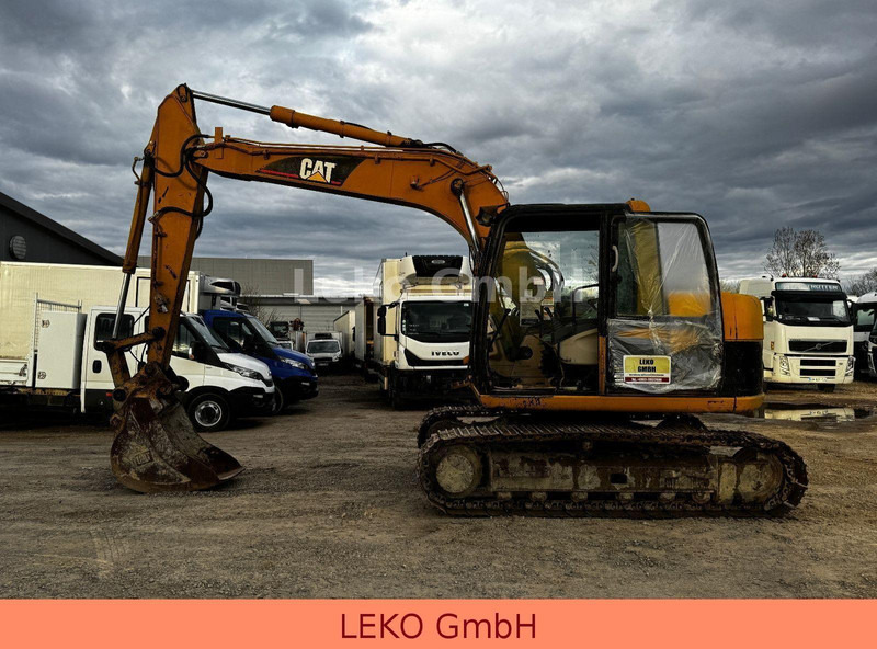 Caterpillar 311C Mit Zwei Löffeln - Excavadora de cadenas: foto 4 Caterpillar 311C Mit Zwei Löffeln - Excavadora de cadenas: foto 4