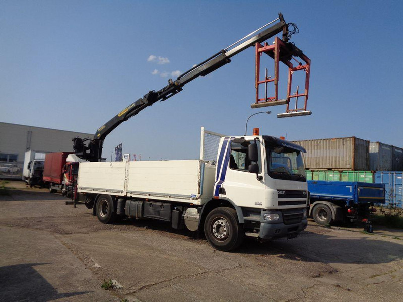 DAF AE 75/360 nur 181900 km Pal.12001L TAHK - Camión caja abierta, Camión grúa: foto 1 DAF AE 75/360 nur 181900 km Pal.12001L TAHK - Camión caja abierta, Camión grúa: foto 1