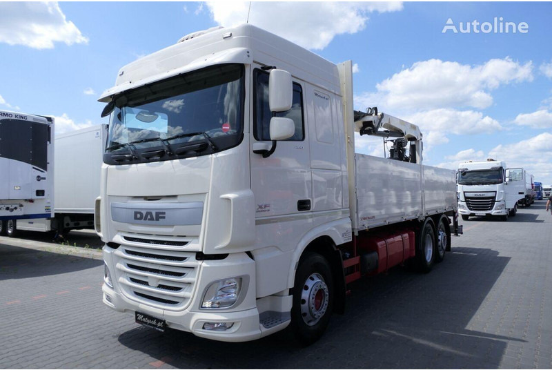 DAF XF 460 - Camión caja abierta, Camión grúa: foto 1 DAF XF 460 - Camión caja abierta, Camión grúa: foto 1