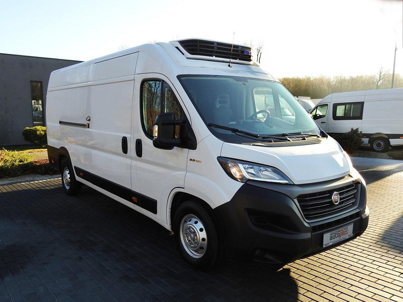 Fiat DUCATO FURGON CHŁODNIA  -10*C ZASILANIE 230V KLIMATYZACJA  175KM - Furgoneta frigorifica: foto 4 Fiat DUCATO FURGON CHŁODNIA  -10*C ZASILANIE 230V KLIMATYZACJA  175KM - Furgoneta frigorifica: foto 4