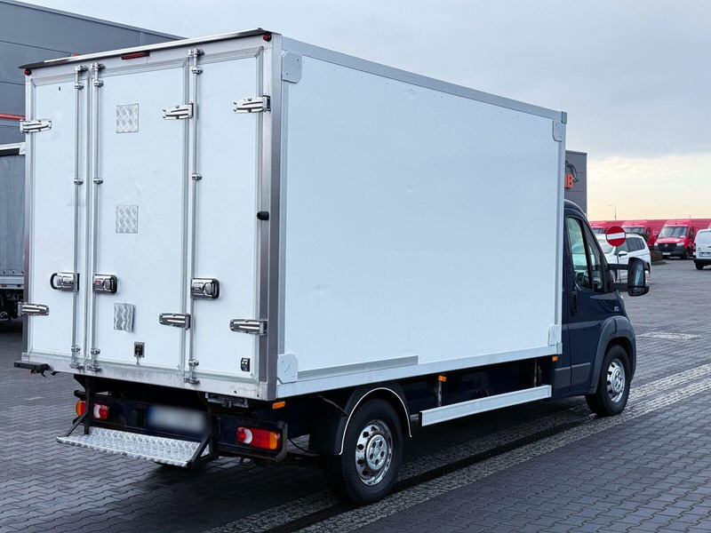 Fiat Ducato Kontener Chłodnia/Mroźnia/Izoterma + 230 V Salon PL - Furgoneta frigorifica: foto 4 Fiat Ducato Kontener Chłodnia/Mroźnia/Izoterma + 230 V Salon PL - Furgoneta frigorifica: foto 4