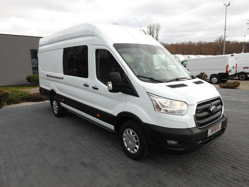 Ford TRANSIT FURGON BRYGADÓWKA 6 MIEJSC TEMPOMAT KLIMATYZACJA 185KM - Minibús, Furgoneta de pasajeros: foto 4 Ford TRANSIT FURGON BRYGADÓWKA 6 MIEJSC TEMPOMAT KLIMATYZACJA 185KM - Minibús, Furgoneta de pasajeros: foto 4