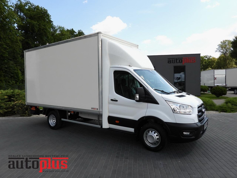 Ford TRANSIT KONTENER WINDA 8 PALET TEMPOMAT LEDY BLIŹNIACZE KOŁA KLI - Camión caja cerrada: foto 1 Ford TRANSIT KONTENER WINDA 8 PALET TEMPOMAT LEDY BLIŹNIACZE KOŁA KLI - Camión caja cerrada: foto 1