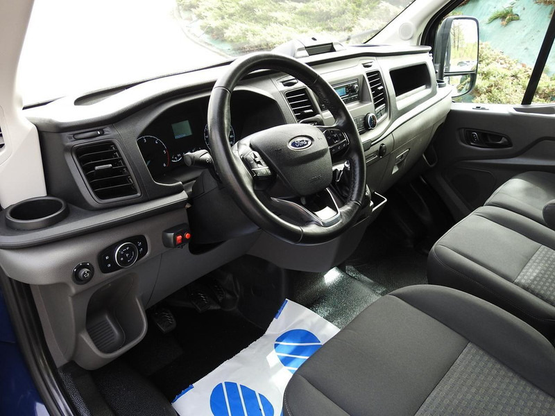 Ford TRANSIT SKRZYNIA PODWÓJNA KABINA DOKA 7 MIEJSC TEMPOMAT KLIMATYZ - Furgoneta caja abierta, Furgoneta combi: foto 2 Ford TRANSIT SKRZYNIA PODWÓJNA KABINA DOKA 7 MIEJSC TEMPOMAT KLIMATYZ - Furgoneta caja abierta, Furgoneta combi: foto 2