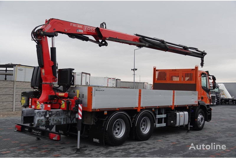 Iveco 420 Flatbed + crane FASSI 185 6x2 - Camión caja abierta, Camión grúa: foto 4 Iveco 420 Flatbed + crane FASSI 185 6x2 - Camión caja abierta, Camión grúa: foto 4