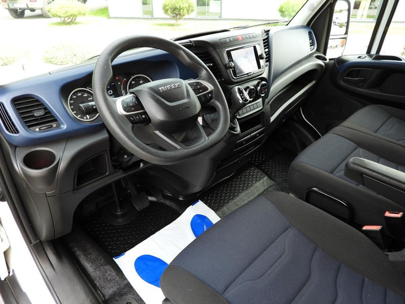 Iveco DAILY 35C16 KONTENER WINDA 8 PALET TEMPOMAT AUTOMAT HI-MATIC BLI - Furgoneta caja cerrada: foto 2 Iveco DAILY 35C16 KONTENER WINDA 8 PALET TEMPOMAT AUTOMAT HI-MATIC BLI - Furgoneta caja cerrada: foto 2