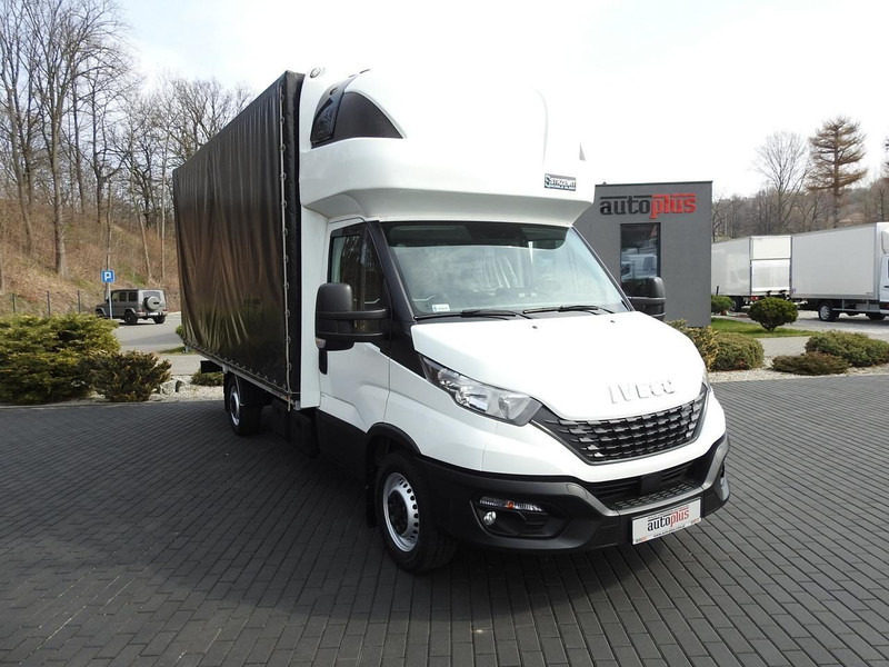 Iveco DAILY 35S18 PLANDEKA 10 PALET WEBASTO TEMPOMAT KLIMATYZACJA 18 - Furgoneta con lona: foto 1 Iveco DAILY 35S18 PLANDEKA 10 PALET WEBASTO TEMPOMAT KLIMATYZACJA 18 - Furgoneta con lona: foto 1