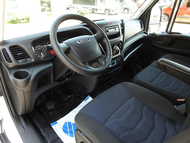 Iveco DAILY 50C15 CHŁODNIA KONTENER -5*C ZASILANIE 230V KLIMATYZACJA B - Camión frigorífico: foto 2 Iveco DAILY 50C15 CHŁODNIA KONTENER -5*C ZASILANIE 230V KLIMATYZACJA B - Camión frigorífico: foto 2