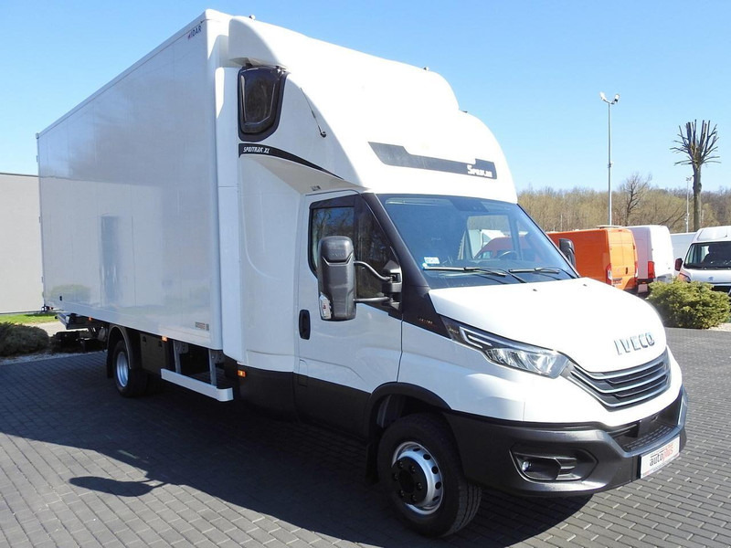 Iveco DAILY 70C18 KONTENER WINDA 14 PALET WEBASTO TEMPOMAT NAWIGACJA L - Camión caja cerrada: foto 4 Iveco DAILY 70C18 KONTENER WINDA 14 PALET WEBASTO TEMPOMAT NAWIGACJA L - Camión caja cerrada: foto 4