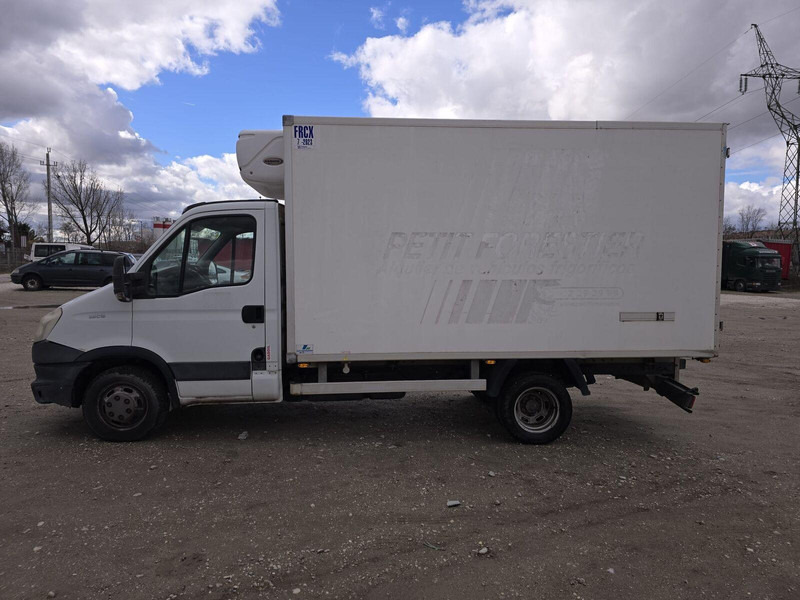 Iveco Daily 35 C 13 - Carrier Xarios 500 frigo - Furgoneta frigorifica: foto 5 Iveco Daily 35 C 13 - Carrier Xarios 500 frigo - Furgoneta frigorifica: foto 5