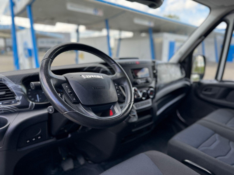 Furgoneta caja cerrada Iveco Daily Jumbo Maxi Van: foto 11