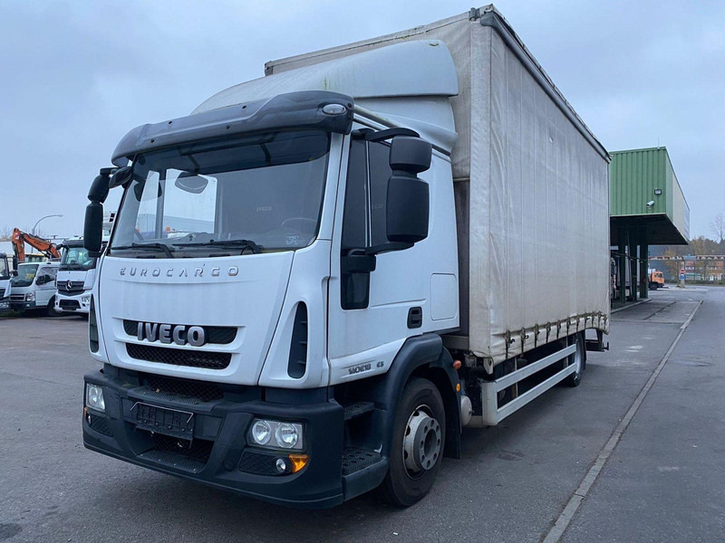 Iveco EuroCargo 140E18 + Tail lift - Grua de remolque autos: foto 1 Iveco EuroCargo 140E18 + Tail lift - Grua de remolque autos: foto 1