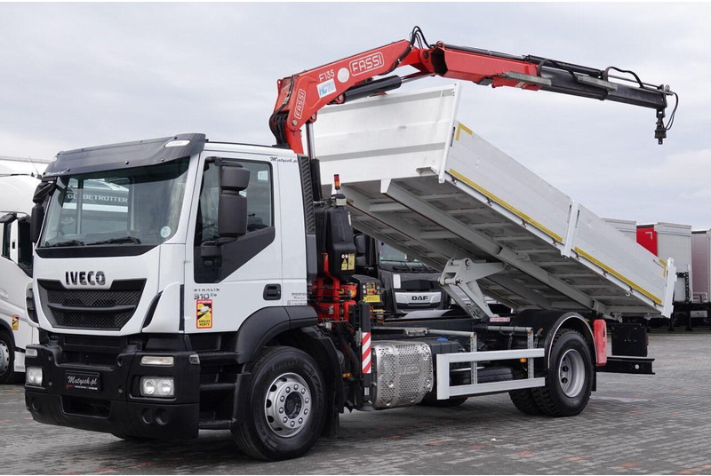 Iveco STRALIS / 310 / 4x2 /WYWROTKA - 5,3 M / HDS FASSI 135 - 8 M / E - Camión volquete: foto 1 Iveco STRALIS / 310 / 4x2 /WYWROTKA - 5,3 M / HDS FASSI 135 - 8 M / E - Camión volquete: foto 1