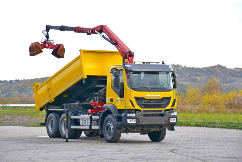 Iveco TRAKKER 360 * Kipper 4,90m* KRAN/FUNK*6x4 - Camión volquete, Camión grúa: foto 2 Iveco TRAKKER 360 * Kipper 4,90m* KRAN/FUNK*6x4 - Camión volquete, Camión grúa: foto 2