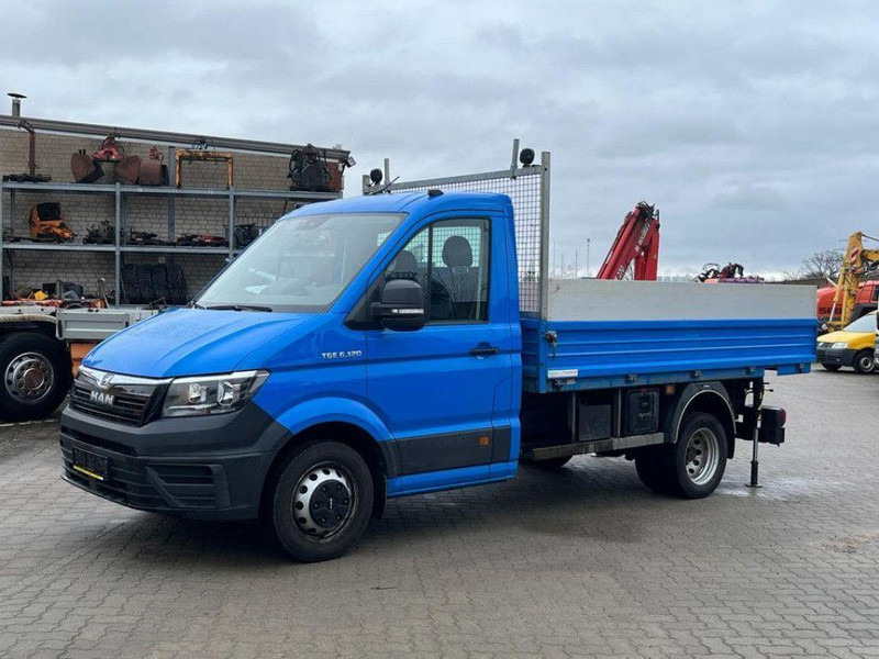 MAN TGE 6.120 Flatbed + Crane Maxilift ML 270 L.3H - Camión caja abierta, Camión grúa: foto 1 MAN TGE 6.120 Flatbed + Crane Maxilift ML 270 L.3H - Camión caja abierta, Camión grúa: foto 1