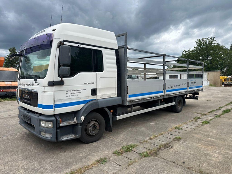 MAN TGL 12 250 euró5 - Camión caja abierta, Camión grúa: foto 1 MAN TGL 12 250 euró5 - Camión caja abierta, Camión grúa: foto 1