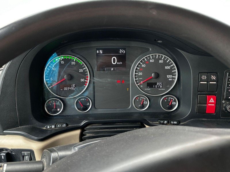 MAN TGL 8.250 - Camión caja cerrada: foto 5 MAN TGL 8.250 - Camión caja cerrada: foto 5