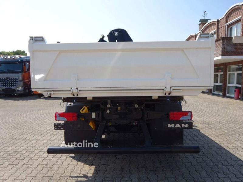 Leasing de MAN TGS 22.400 - 3 way tipper + crane MAN TGS 22.400 - 3 way tipper + crane: foto 9