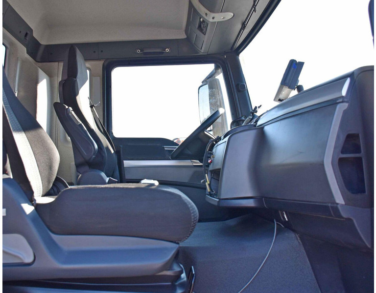 Camión multibasculante, Camión grúa MAN TGS 26.360: foto 10 Camión multibasculante, Camión grúa MAN TGS 26.360: foto 10